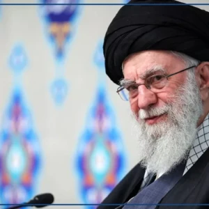 Mort d'Ali Khamenei : un triumvirat constitué pour assurer la transition
