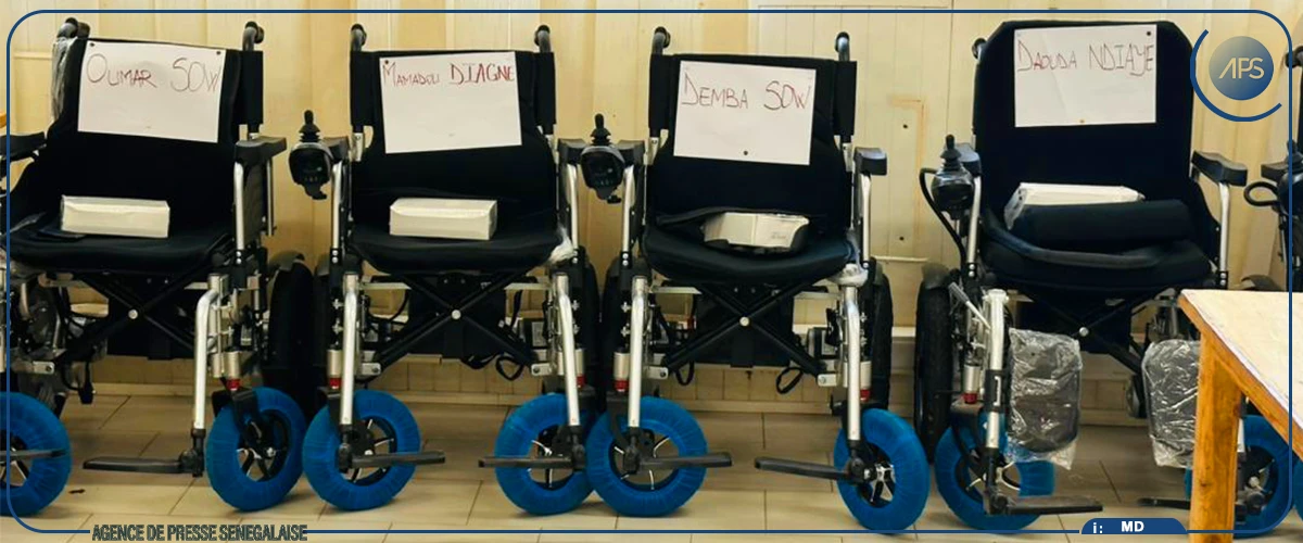 Richard-Toll : des fauteuils roulants électriques offerts à des personnes à mobilité réduite