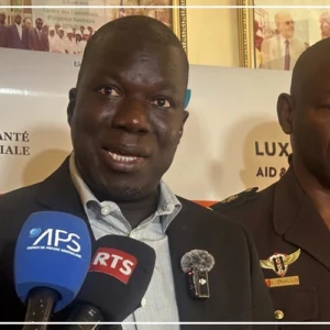 Le président du Comité national du Codex Alimentarius insiste sur la surveillance des aliments vendus dans la rue