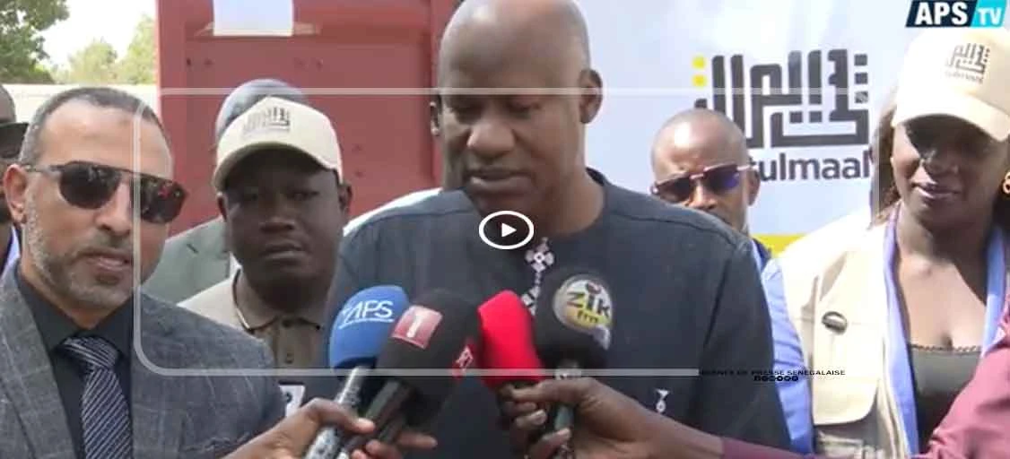 Le Ministre de la Santé & de l’hygiène publique du Sénégal a reçu lundi un important lot de matériel