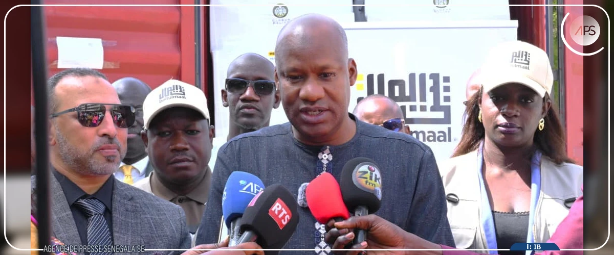 Deux conteneurs d'équipements médicaux d'une valeur de 400 millions FCFA offerts au ministère de la Santé