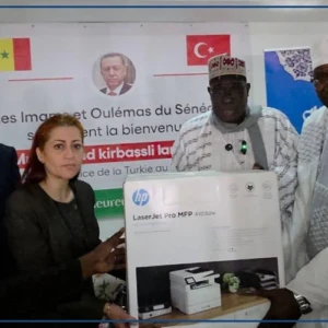 L'Ambassadrice de Turquie offre des équipements à l’Association nationale des imams et oulémas du Sénégal