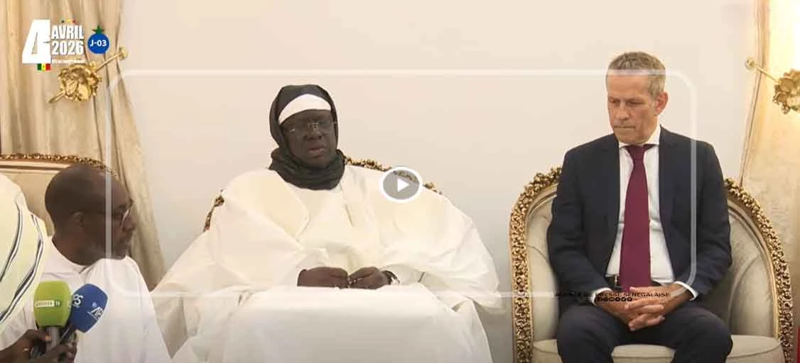 Le khalife général des Layènes a reçu l’ambassadeur du Canada au Sénégal