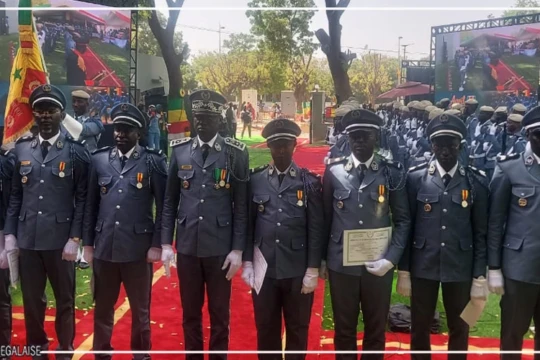 L’administration des Douanes décore 35 agents, en marge du défilé