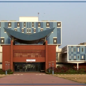 La Bibliothèque universitaire de Dakar célèbre ses 60 ans du 14 avril au 15 mai