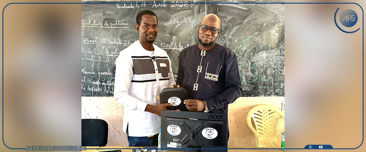 Bokhol : des livres et du matériel informatique offerts à l’école élémentaire de Keur Mbaye