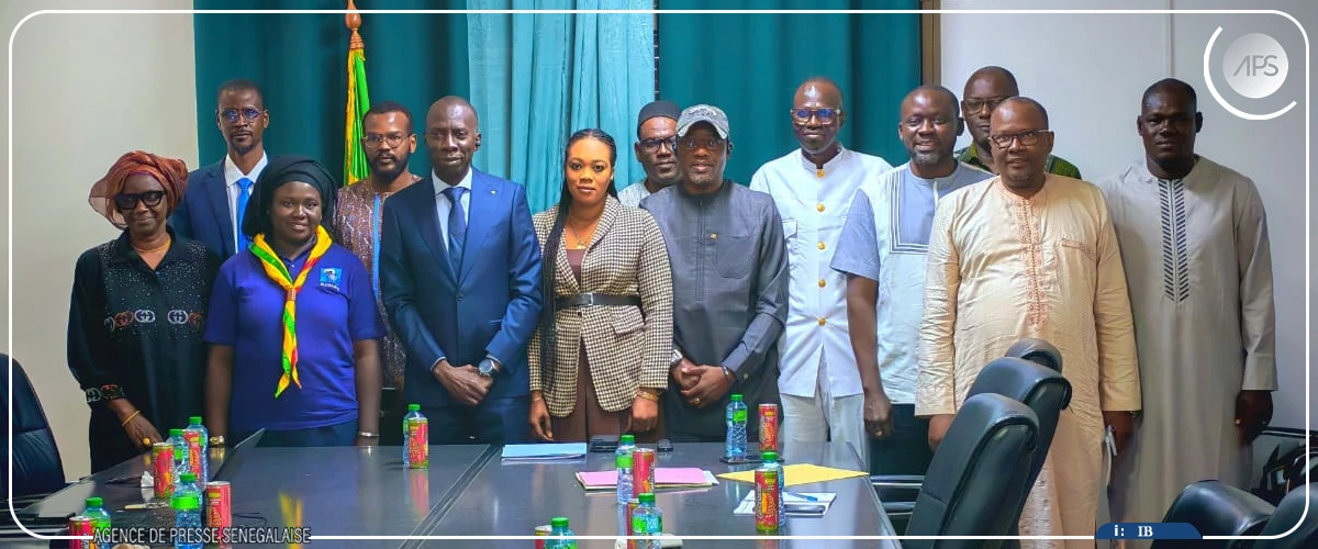 Installation officielle des membres du comité national d’organisation des élections du Conseil consultatif des jeunes