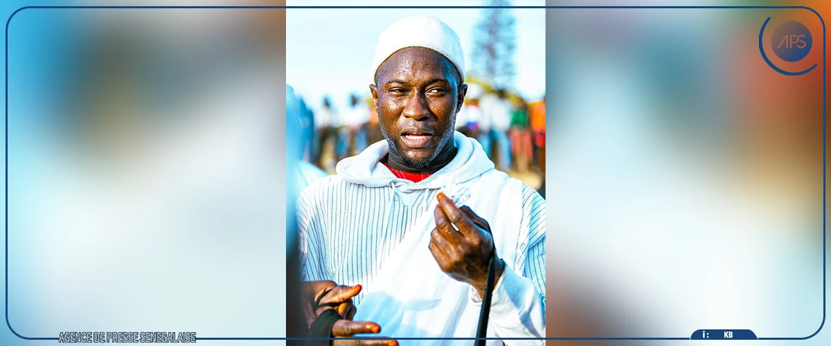 Lutte : ‎Ada Fass terrasse Eumeu Sène