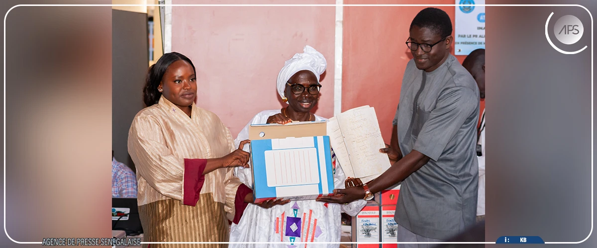 La BU reçoit des archives et manuscrits de Ken Bugul