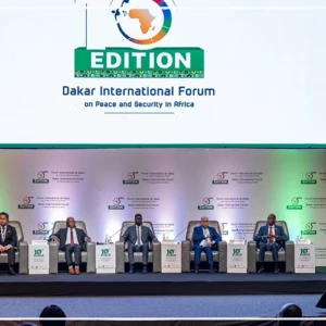 Le forum de Dakar sur la paix et la sécurité en Afrique appelle à transformer les constats partagés en "actions concrètes" (ministre)
