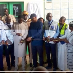 Kolda : Bassirou Diomaye Faye inaugure le SAMU régional et pose la première pierre du Pôle mère-enfant