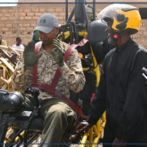 De maçon à inventeur d’un hélicoptère artisanal : le pari fou et fascinant de Mamadou Sow 