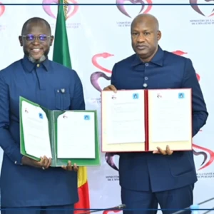 Le ministère de la Santé noue un partenariat avec Wave pour digitaliser le paiement des services de santé