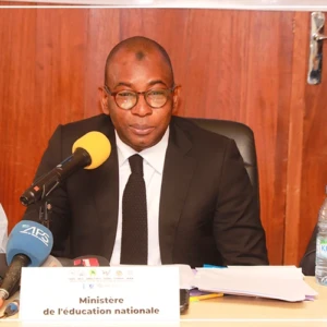 Moustapha Guirassy mise sur une "vision globale et des solutions structurelles'' pour un financement durable de l’éducation