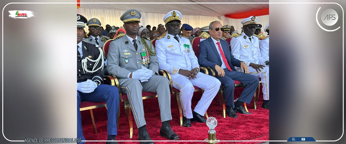 Saint-Louis : le gouverneur Al Hassan Sall procède à la revue des troupes 