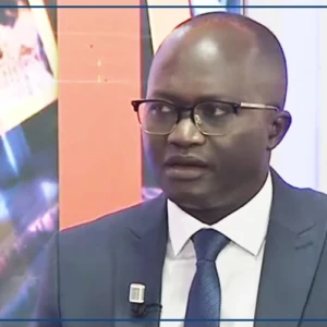 Yankhoba Diémé s'étonne de la poursuite de la grève dans les transports