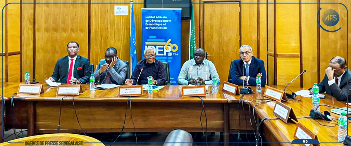 Une réunion de diplomates pour préparer la Journée de l’Afrique du 25 mai à Dakar