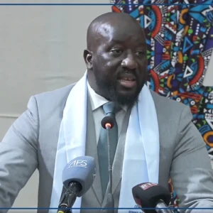 L’État veut accélérer l’autonomisation économique des entreprises de presse, selon Alioune Sall