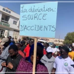 Mboro : une marche pacifique pour dénoncer la lenteur des travaux routiers et les pénuries d’eau