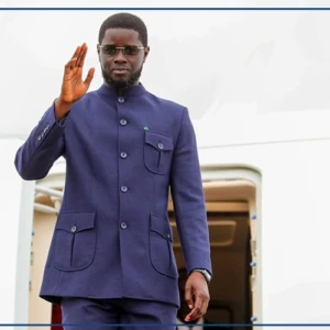 Bassirou Diomaye Faye regagne Dakar à l'issue du Sommet Africa Forward