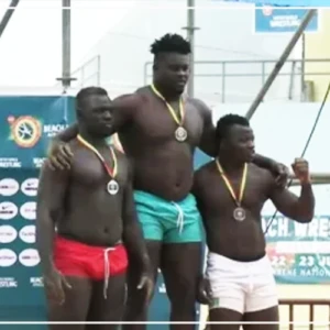 Championnats d’Afrique de Beach Wrestling : les lutteurs sénégalais décrochent trois médailles en or et une en argent