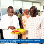 Le ministre de la Communication en immersion au cœur du Centre Multimédia de l'APS