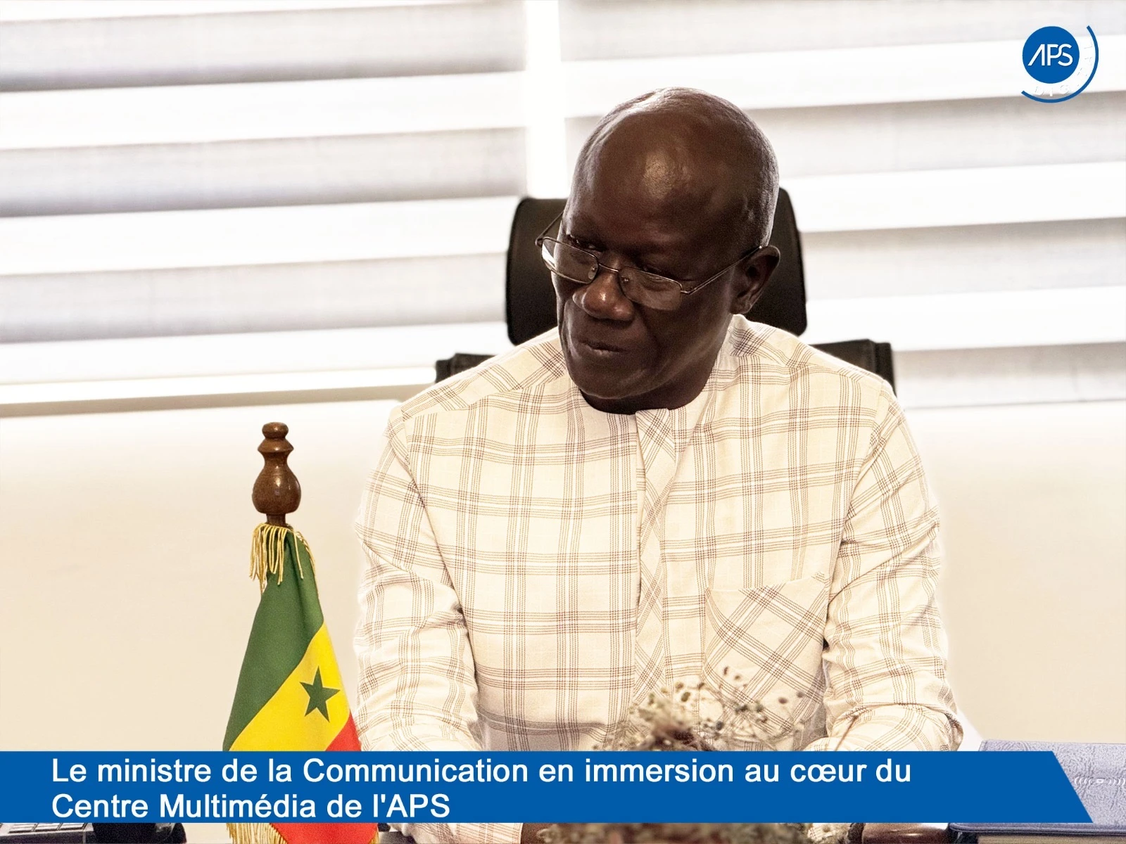 Le ministre de la Communication en immersion au cœur du Centre Multimédia de l'APS