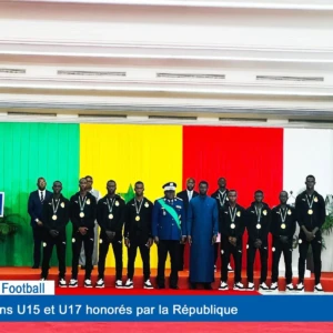 Football : les Lions U15 et U17 honorés par la République 