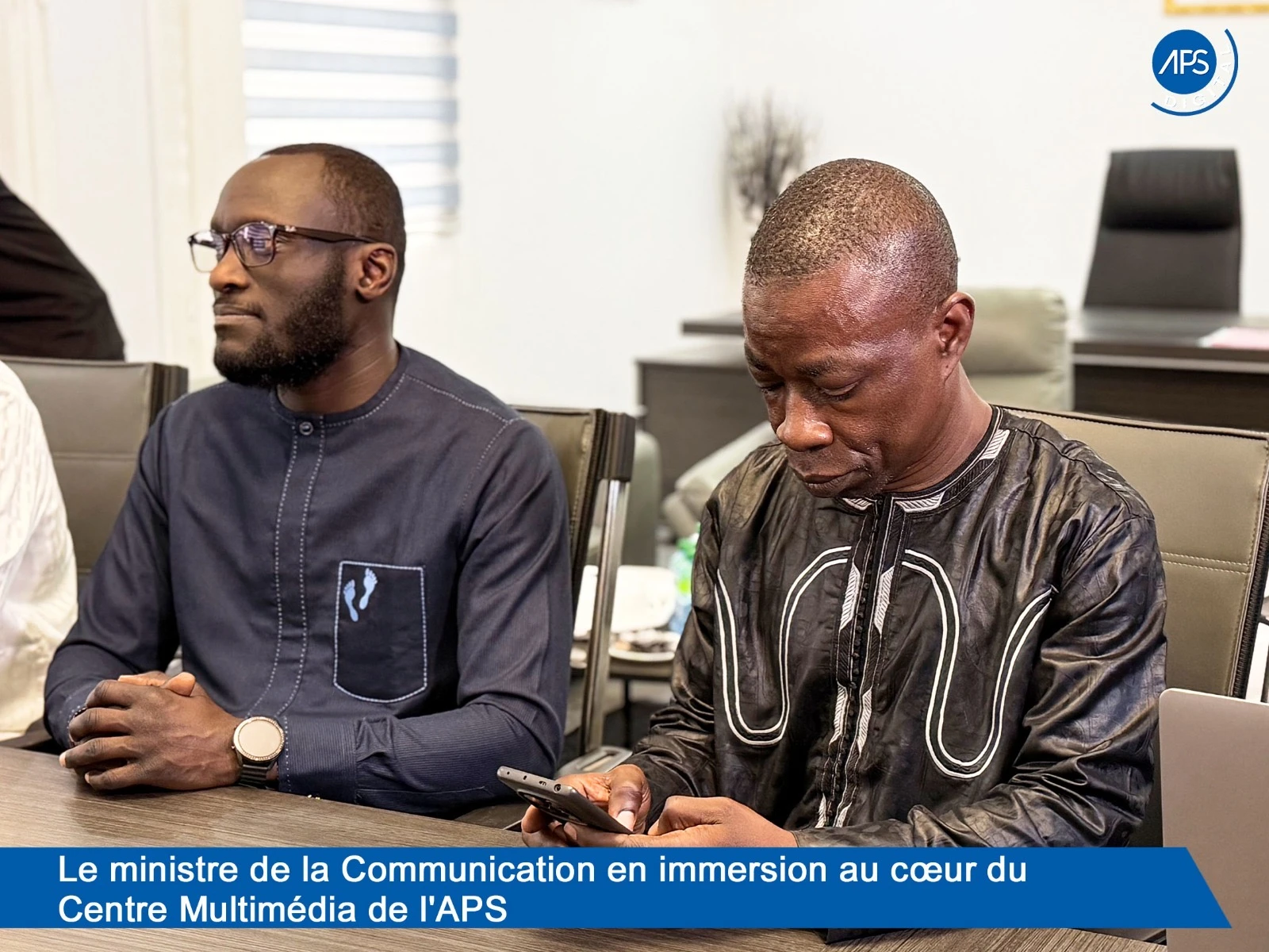 Le ministre de la Communication en immersion au cœur du Centre Multimédia de l'APS