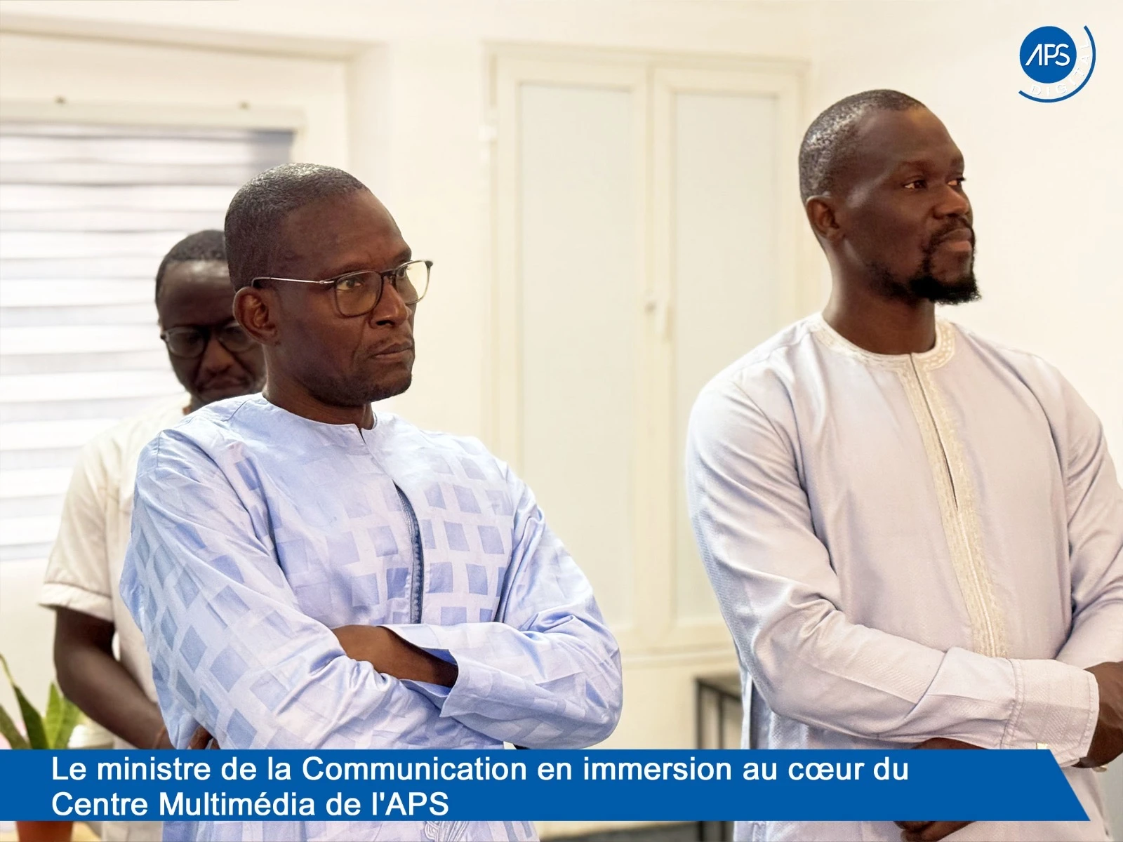 Le ministre de la Communication en immersion au cœur du Centre Multimédia de l'APS