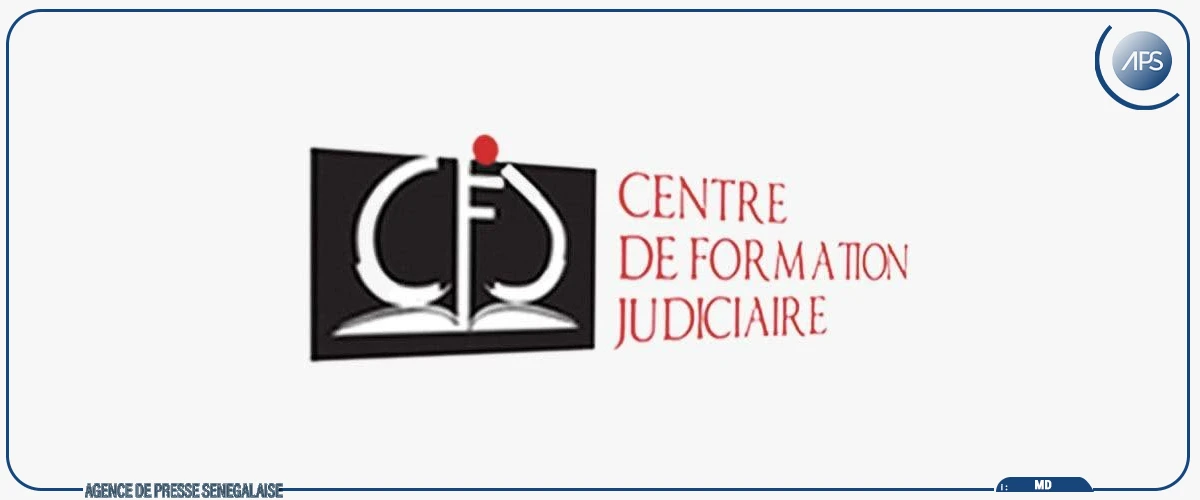 Remise de parchemins aux 35 magistrats de la 20e promotion du CFJ