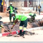 Ziguinchor : la SONAGED intensifie le curage des caniveaux pour prévenir les inondations