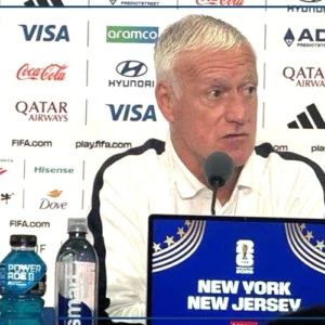 Deschamps veut écrire ''une nouvelle page'', après la victoire du Sénégal en 2002