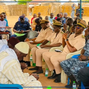 Kaffrine : le gouverneur promet des réponses aux préoccupations du village de Darou Mady Diallo, frontalier avec la Gambie