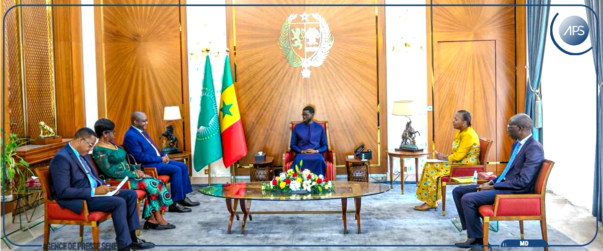 Des facteurs structurels et informels limitent la présence des femmes dans la diplomatie, selon une diplomate