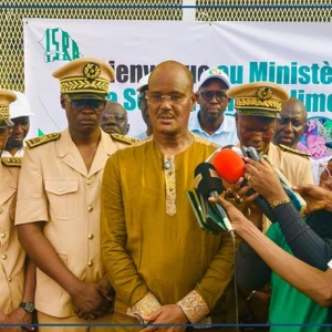 Cheikhou Oumar Ba annonce 500 millions FCFA à l'ISRA pour reconstituer le capital semencier