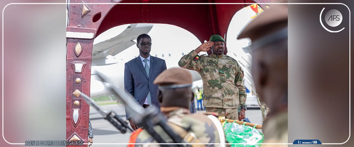 A Bamako, les présidents Faye et Goïta ont parlé de paix et de sécurité régionale (présidence sénégalaise)