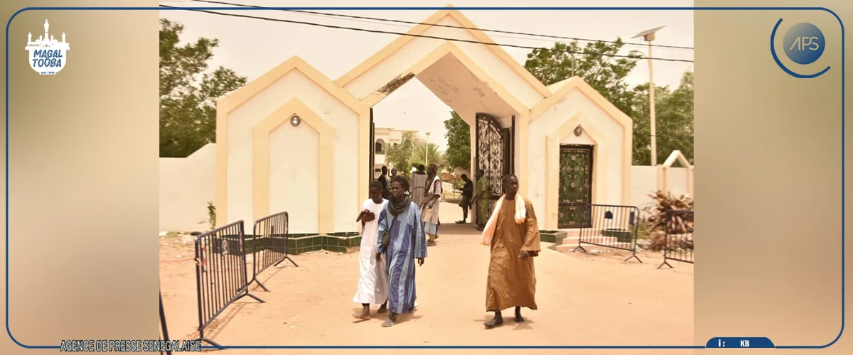 A Touba, "Baye Fall" et "Yaye Fall" perpétuent le "khidma", pilier de la tradition mouride