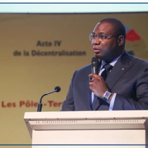 Les pôles-territoires sont appelés à ‘’doubler’’ leur contribution au PIB, selon Moussa Bala Fofana