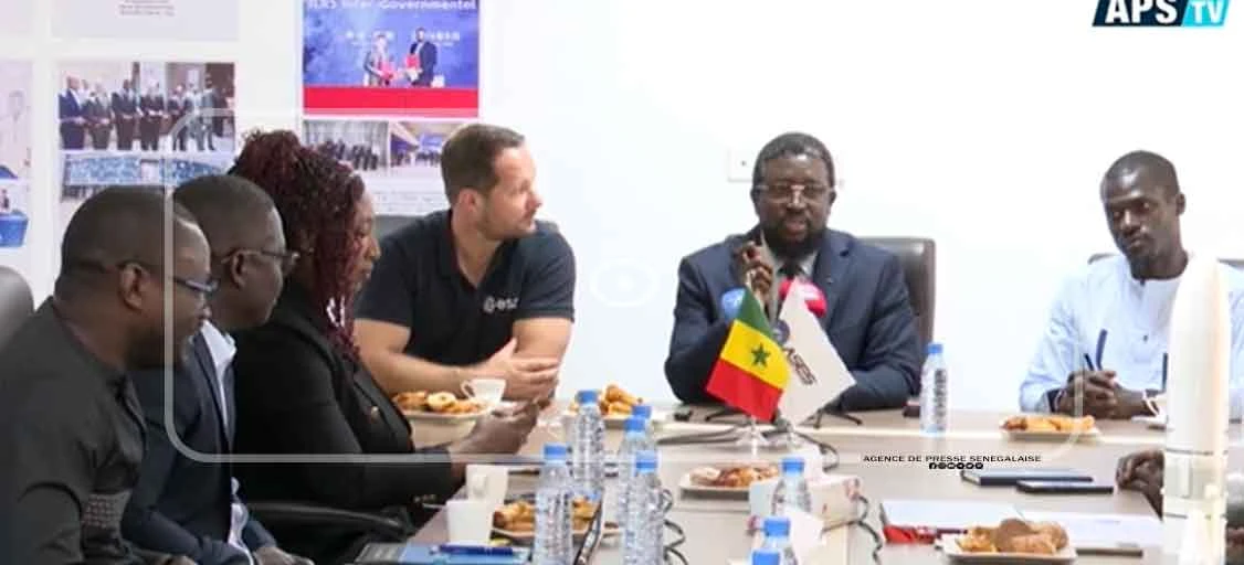Thomas Pesquet en visite à l’ASES pour soutenir les ambitions spatiales du Sénégal