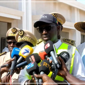 Touba : Cheikh Tidiane Dièye satisfait des dispositifs de distribution d'eau et de drainage d'eaux pluviales en place avant le Grand Magal 