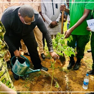 Balla Moussa Fofana appelle à une mobilisation collective pour la survie des arbres plantés