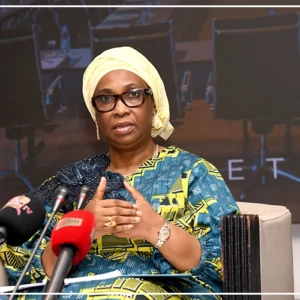 Secrétariat général de l’OIF : à Dakar, la candidate Coumba Bâ, décline la vision d'une ''francophonie d’utilité, de cohérence et d’équilibre’’