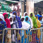 Ferveur et longues files devant les mausolées, un des marqueurs du Gamou de Tivaouane