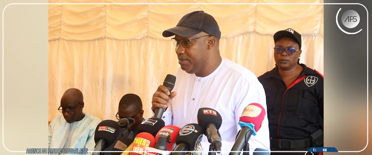 À Tivaouane, Ibrahima Sy a informé le khalife de l’ouverture progressive du nouvel hôpital à partir de lundi