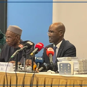 Oumar Demba Ba évoque dans un essai  la place du langage dans l’action diplomatique