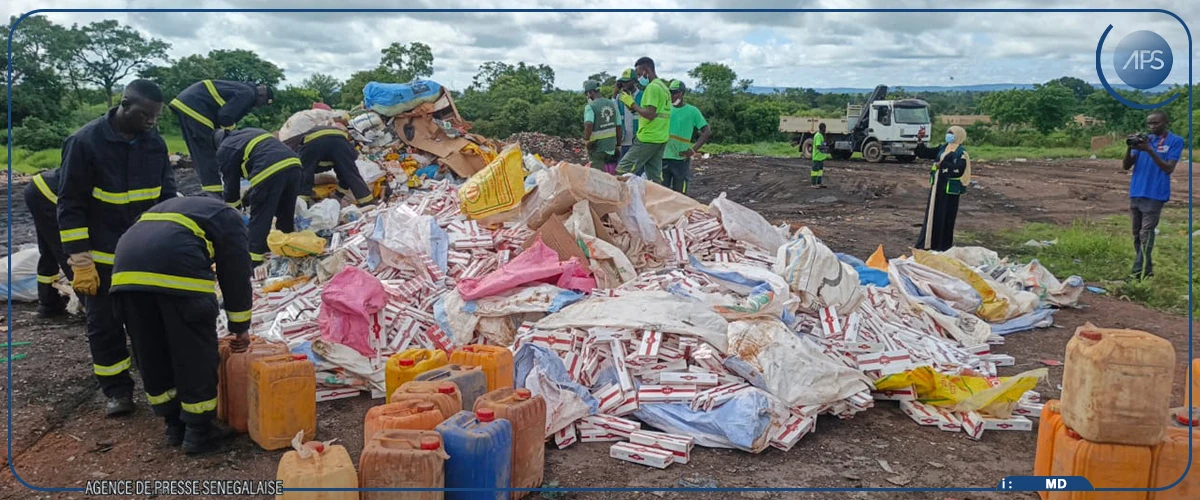 Kédougou : incinération de 9 tonnes de produits périmés d'une valeur de 570 millions de francs CFA