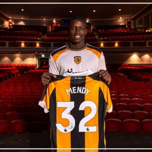 Premier League : Nobel Mendy s’engage pour cinq ans avec Hull City