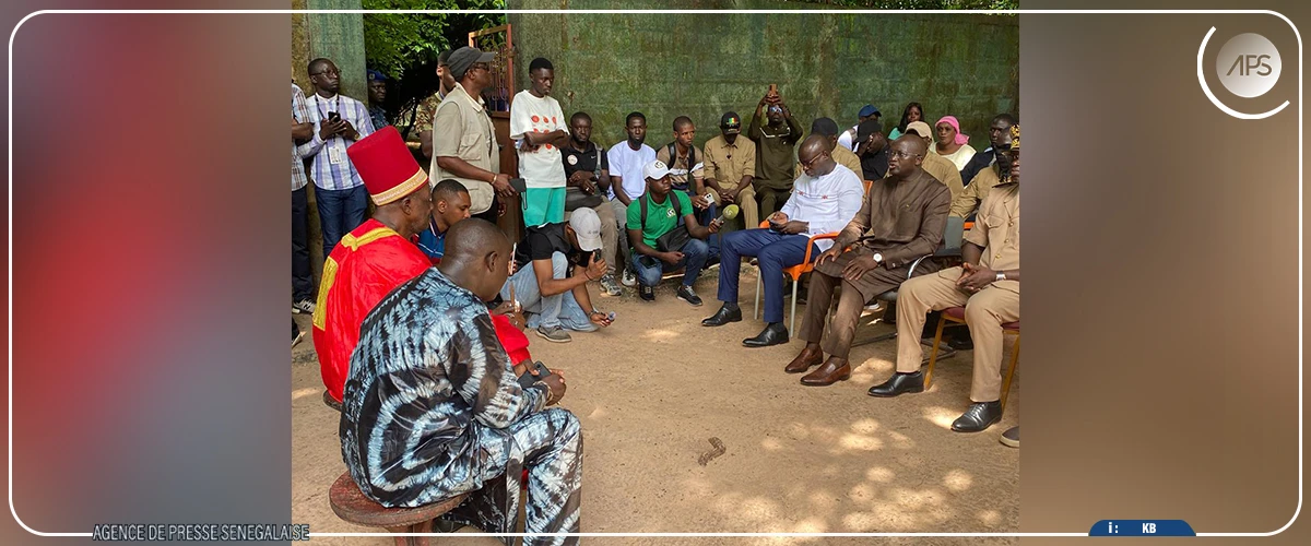 Oussouye : Yankhoba Diémé rencontre plusieurs chefs religieux et coutumiers
