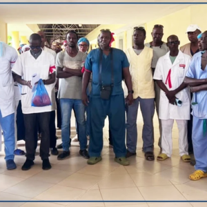 Hôpital de la Paix de Ziguinchor : l'intersyndicale annonce une semaine de grève, de sit-in et de ports de brassards rouges